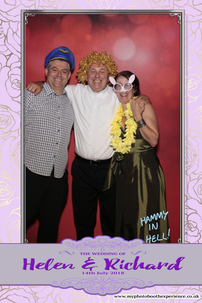 Helen & Richard | View more photos from the event at gallery.myphotoboothexperience.co.uk/u/MyPhotoBoothExperienceLtd/Helen-Richard